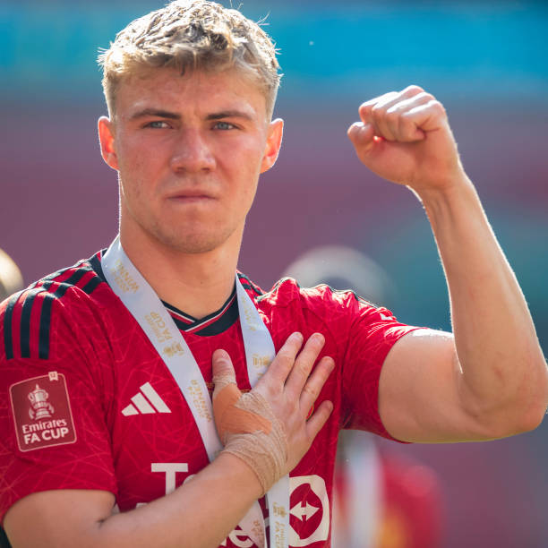 激烈讨论和 激烈讨论和