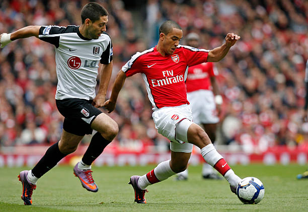 现充满了野 现充满了野