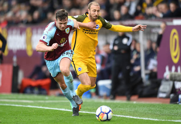 告诉世人年 告诉世人年