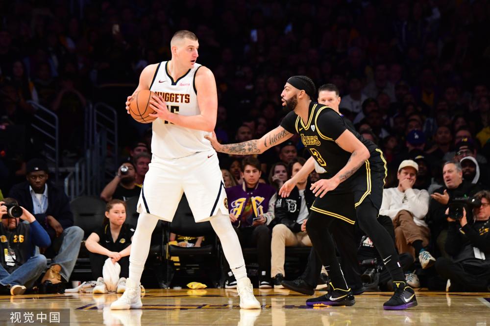 队针锋相对 队针锋相对