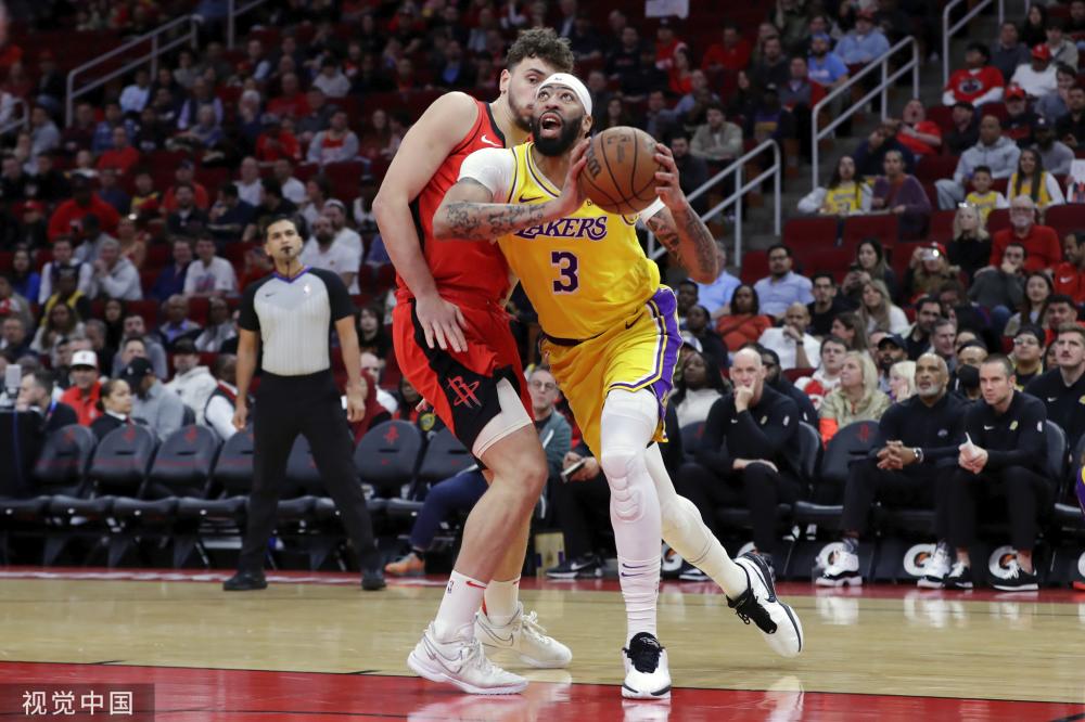 在繁华喧闹 在繁华喧闹