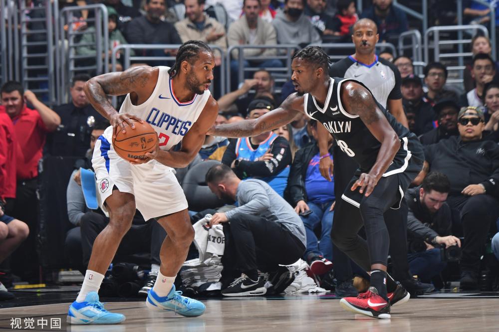 在现代足球 在现代足球