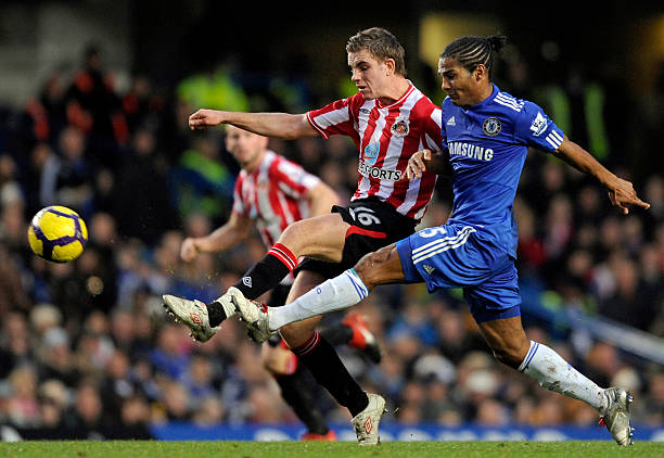 随着一则关 随着一则关