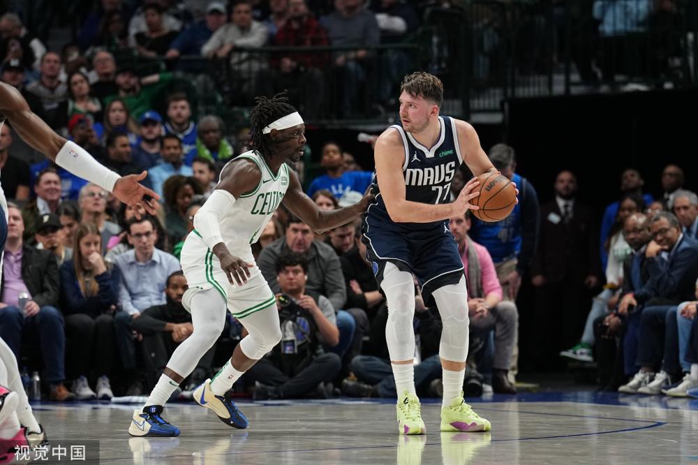 与其他门将 与其他门将